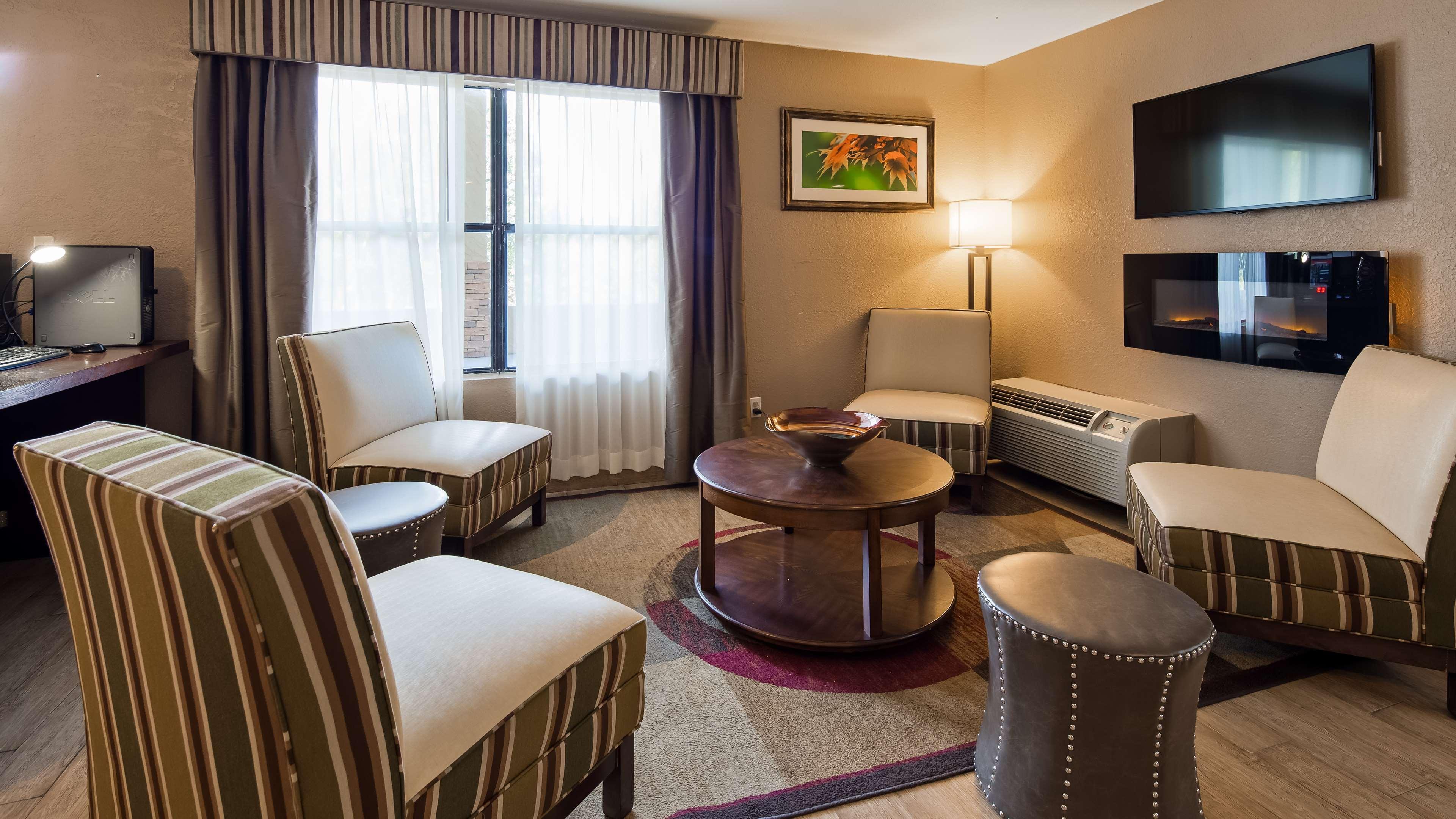 Best Western Pine Springs Inn Ruidoso Downs Εξωτερικό φωτογραφία